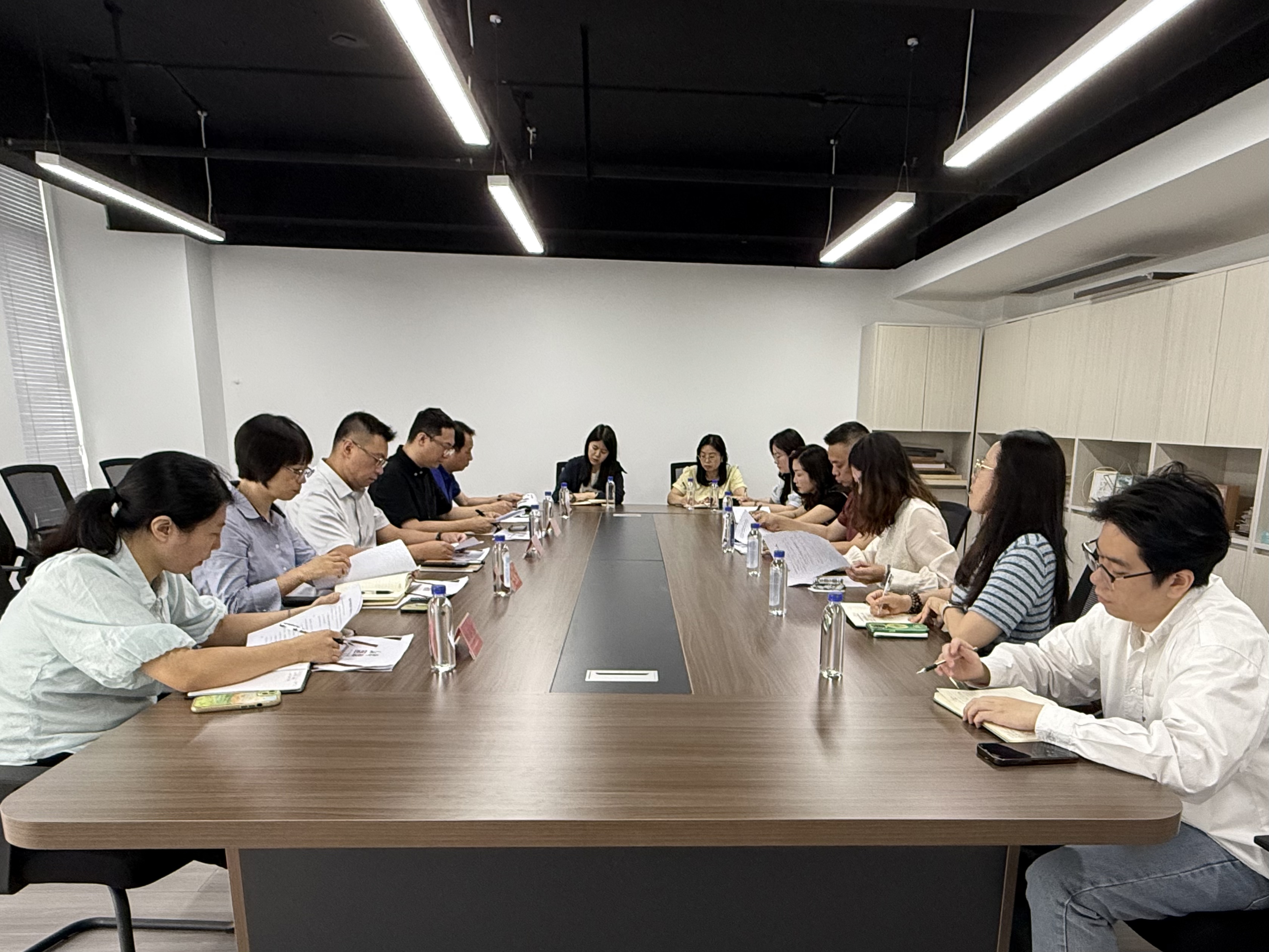 印务集团党委书记、董事长黄翔一行到 尊龙集团中国官方网站印像公司开展调研